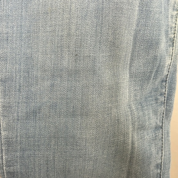 Levi's 311 Shaping Skinny Light Wash Jeans Women Size 27 BLEMISH - Picture 4 of 9